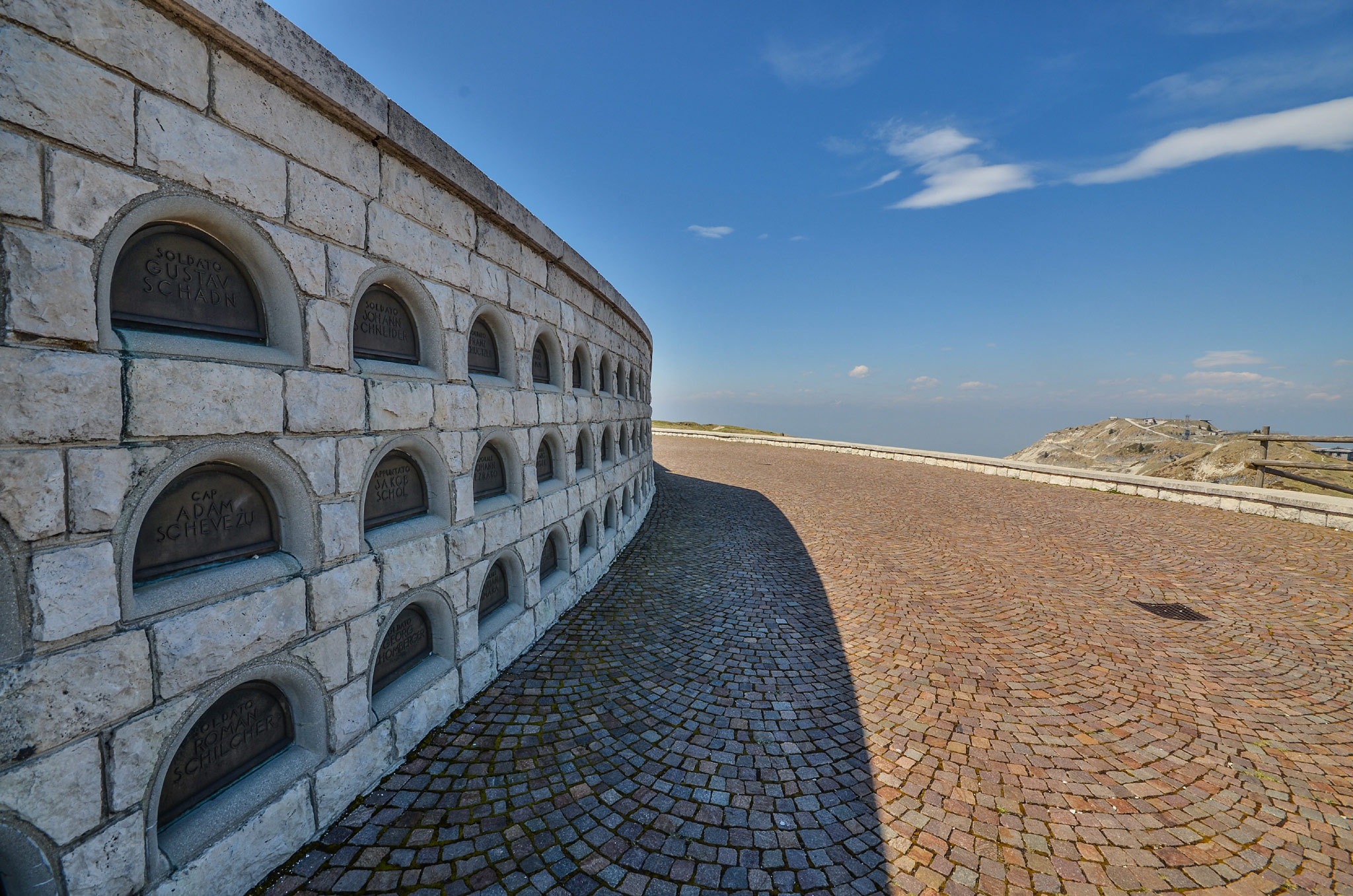 Monte Grappa (Photo license: CC BY-NC-SA 2.0)